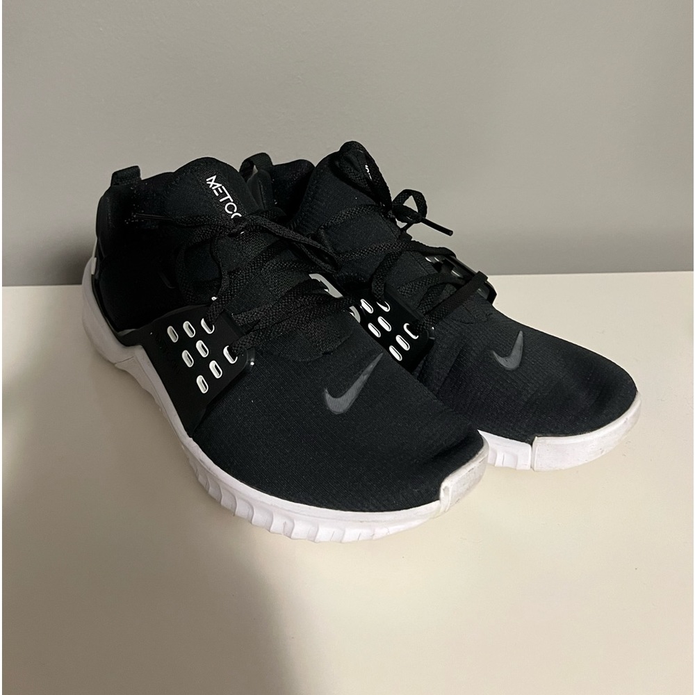 Nike Metcon Tennis Shoes Womens